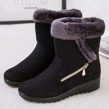 Load image into Gallery viewer, 2019 New Women Shoes Winter Warm Snow Boots Antiskid Bottom Warm Fur Boots Women Winter Plush Inside Mid-calf Boots Plus Size